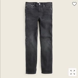 9" mid-rise vintage slim-straight jean in Charcoal